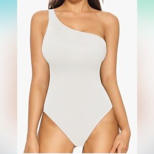 NWT Mangopop One-Shoulder White Bodysuit Large